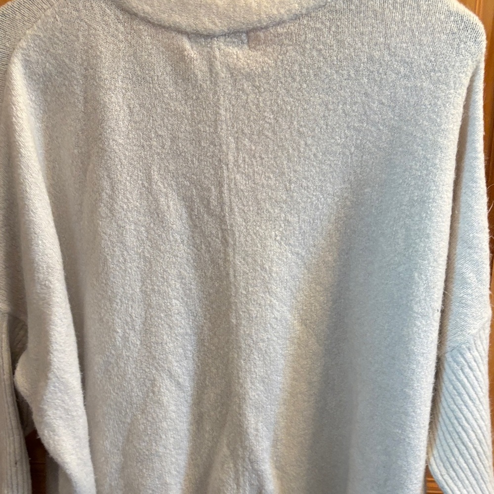 Calvin Klein Women's Cream Sweater View 5